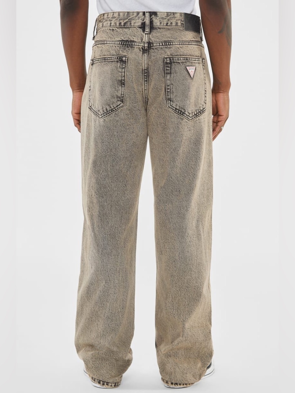Guess Men's Relaxed Washed Grey-Brown Jeans SZ 32x32 - Picture 4 of 9